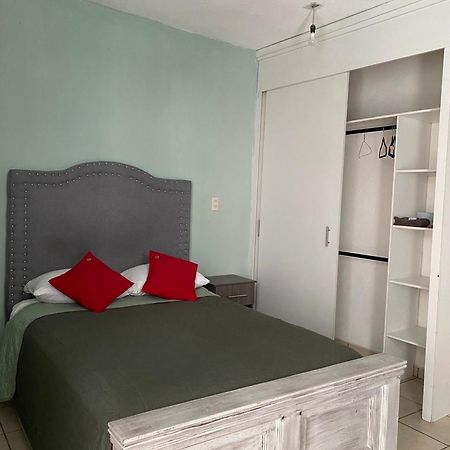 10 Venator House Boutique Aparthotel León Exteriör bild